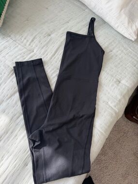 Aritzia Wilfred jumpsuit medium